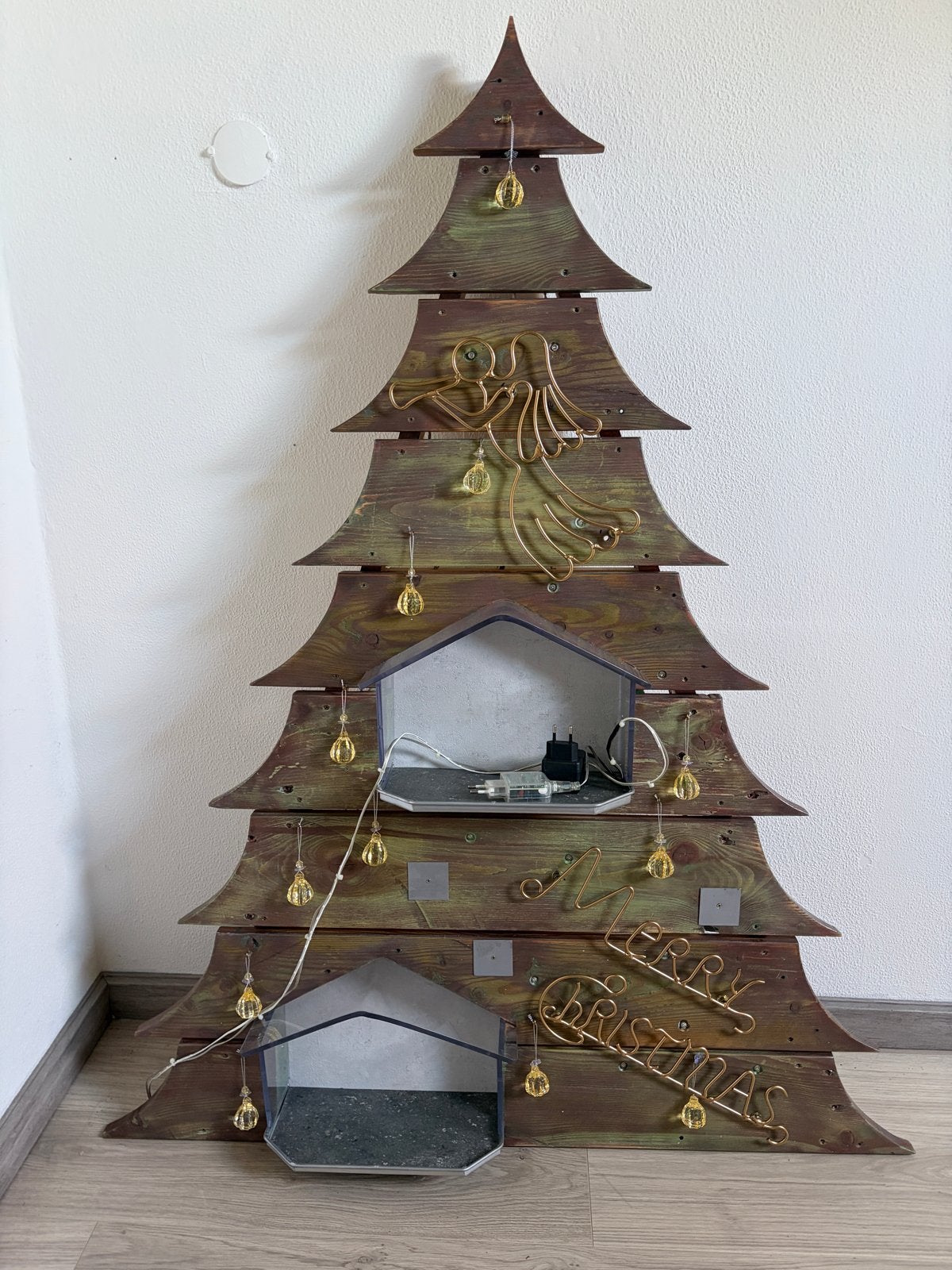 Houten kerstboom, Diversen, Ophalen, Zo goed als nieuw