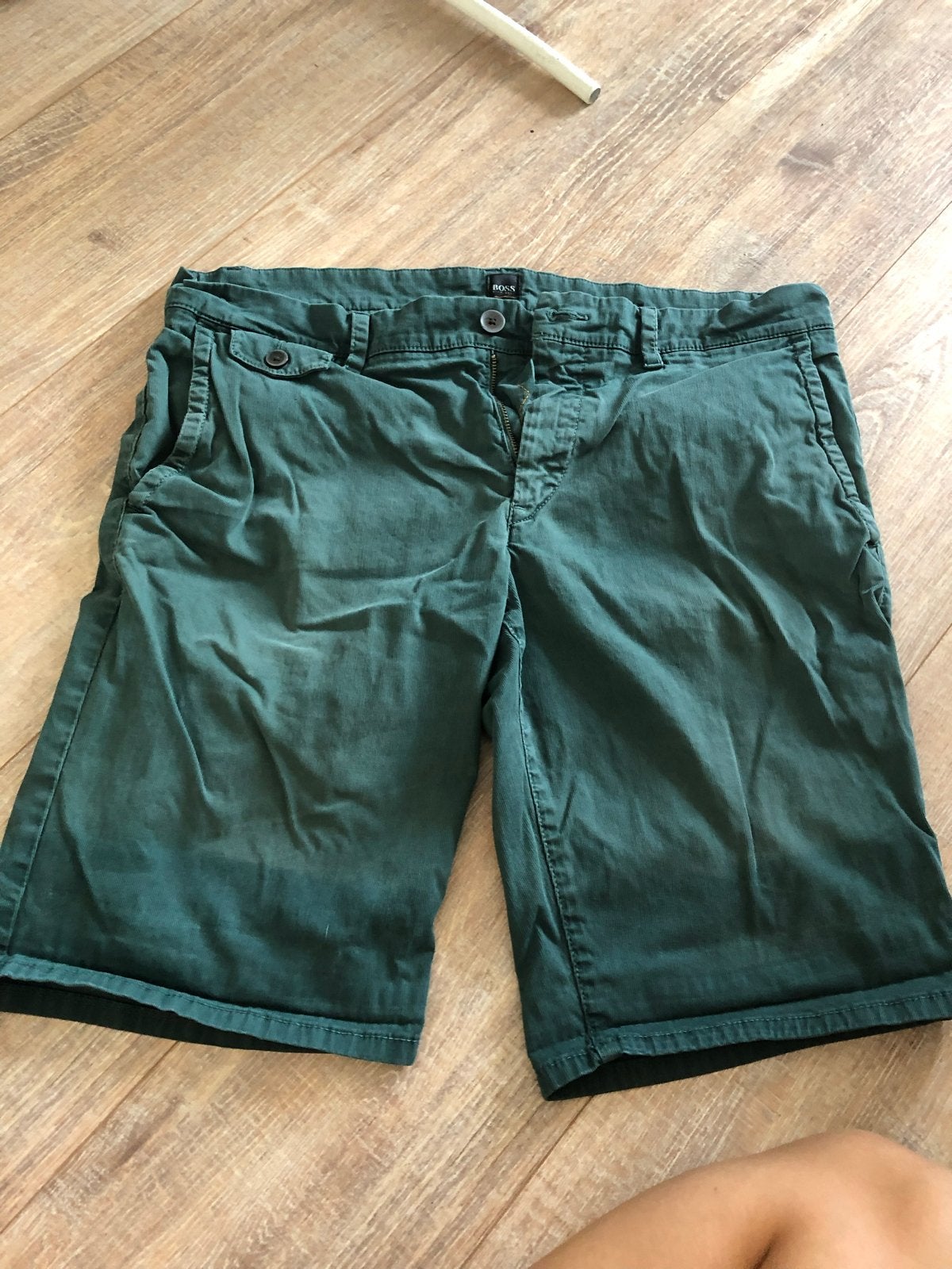 Hugo Boss Regular Fit Korte Broek - Maat 52 (L), Ophalen of Verzenden, Gedragen, Maat 52/54 (L), Groen