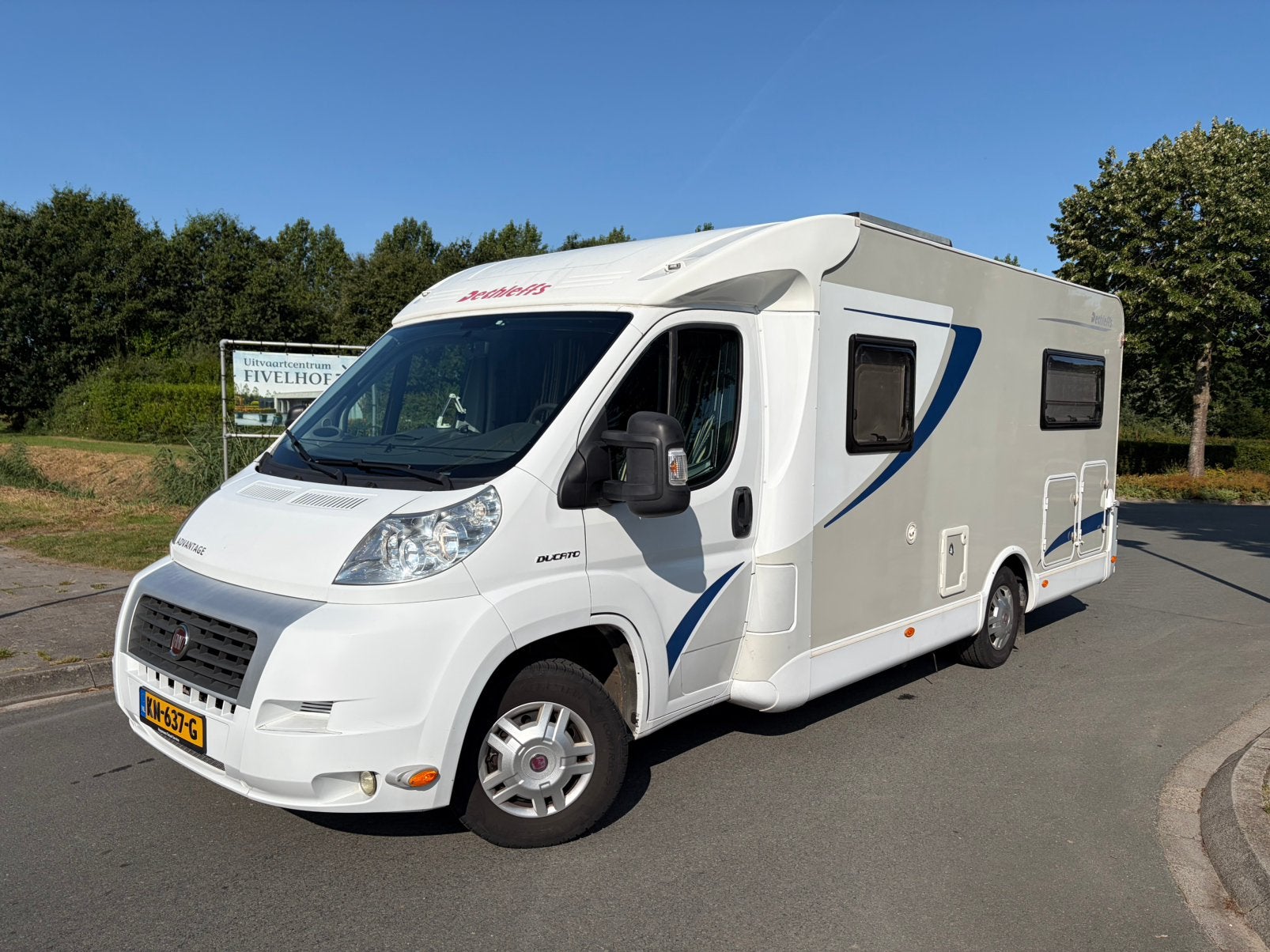 Te koop! Heerlijke Detleffs camper, Caravans en Kamperen, Campers, Luifel, Koelkast, Ringverwarming, Fiat