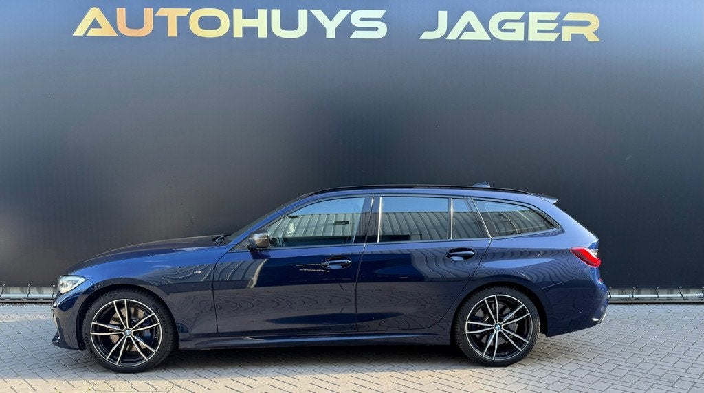 BMW 3-serie Touring M340i xDrive Pano Laser Leder Carplay Vi, Auto's, Automaat, Zwart, 4 cilinders, Blauw
