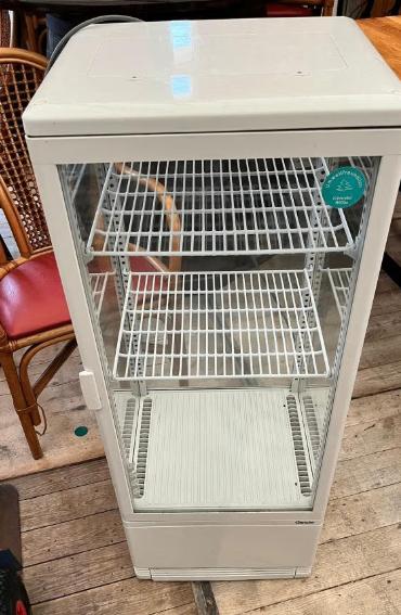 Vitrine koelkast wit, taarten koeling, koeling display, Witgoed en Apparatuur, Koelkasten en IJskasten, Minder dan 45 cm, 200 liter of meer