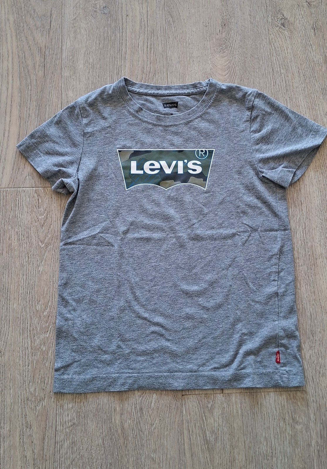 Levi's shirt maat 128 z.g.a.n., Kinderen en Baby's, Kinderkleding | Maat 128, Jongen of Meisje, Ophalen of Verzenden, Zo goed als nieuw