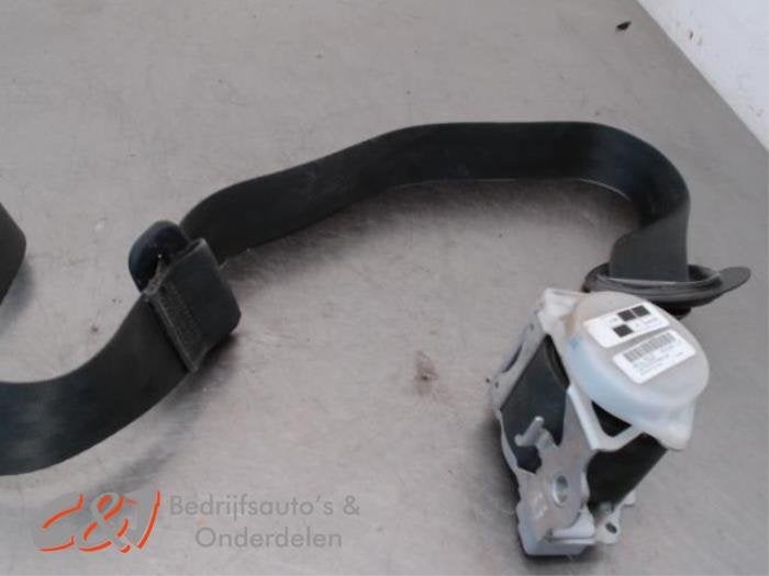 Veiligheidsgordel rechts-voor van een Volkswagen Crafter, Gebruikt, -, Volkswagen, -