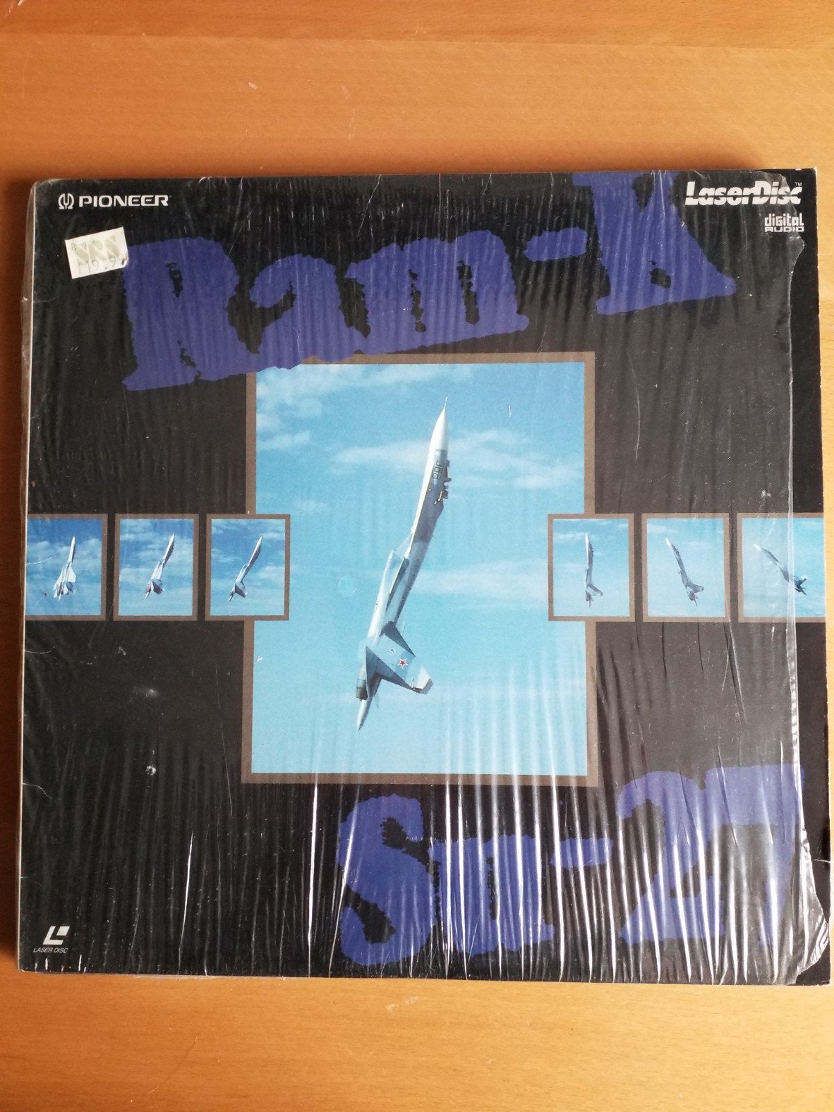 Pioneer LaserDisc Ram-K Su-27 - Vliegtuigdocumentaire, Alle leeftijden, Ophalen of Verzenden, Zo goed als nieuw