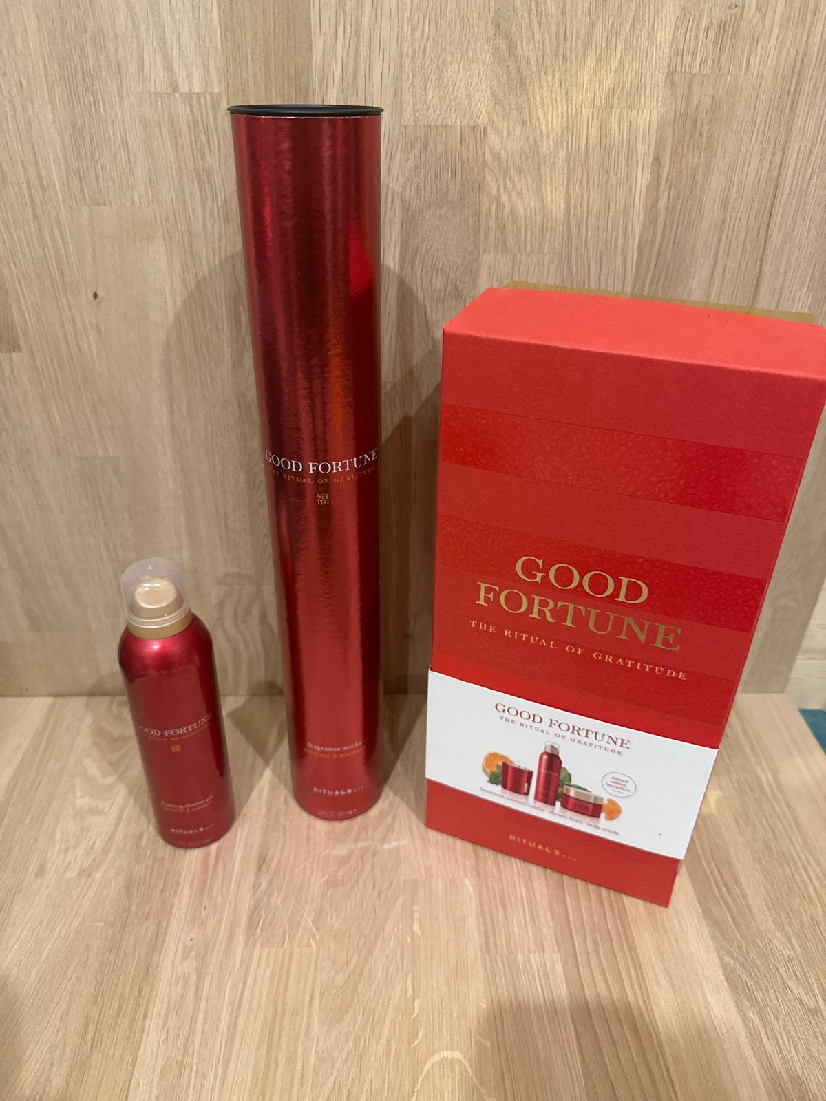 Rituals Good Fortune Set: 2x Foam, Geurstokjes & Body Cream, Sieraden, Tassen en Uiterlijk, Uiterlijk | Lichaamsverzorging, Ophalen of Verzenden