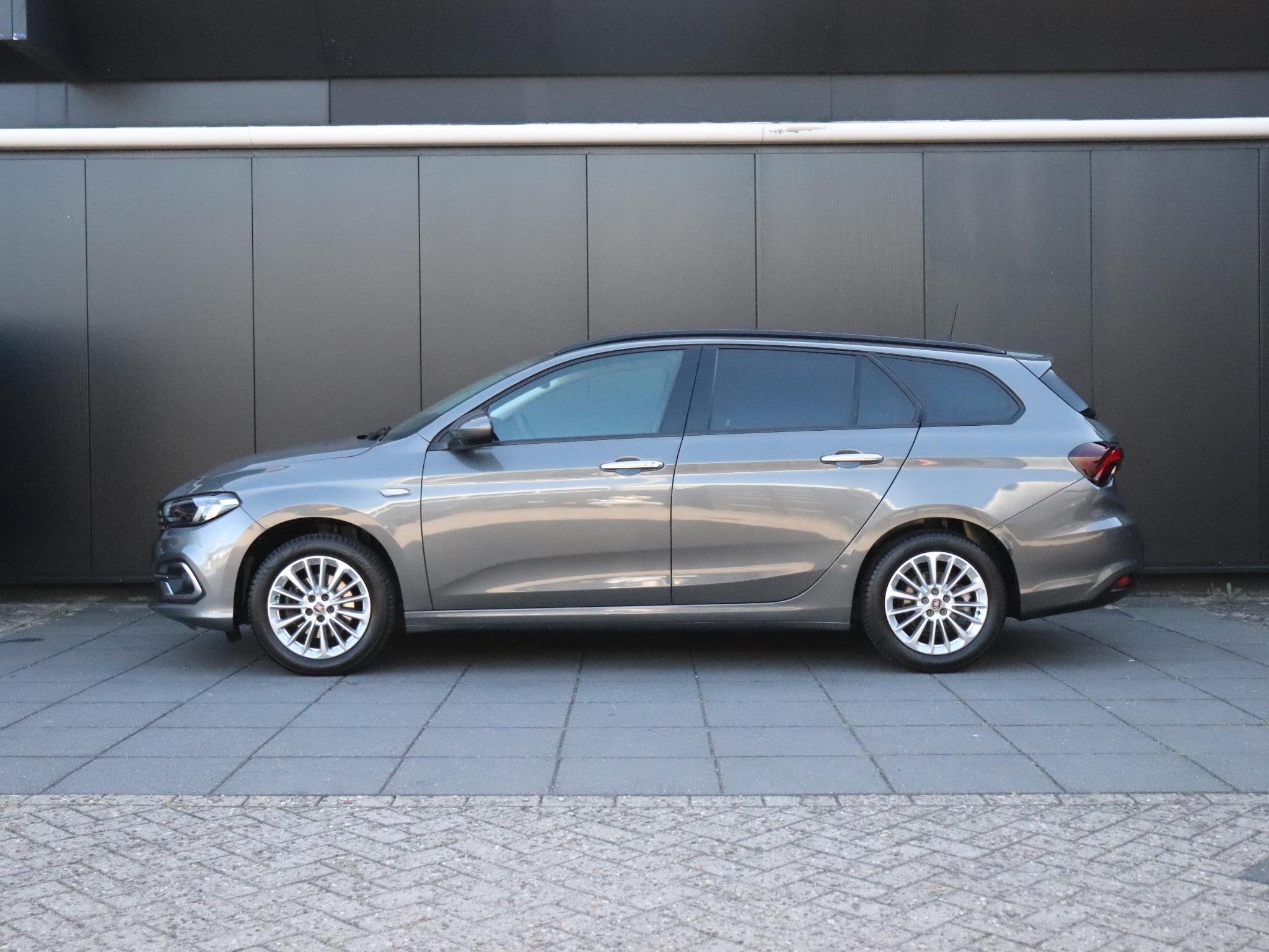 Fiat Tipo Stationwagon 1.0 Life | TREKHAAK | CAMERA | CRUISE, Auto's, Voorwielaandrijving, Gebruikt, Handgeschakeld, 3 cilinders