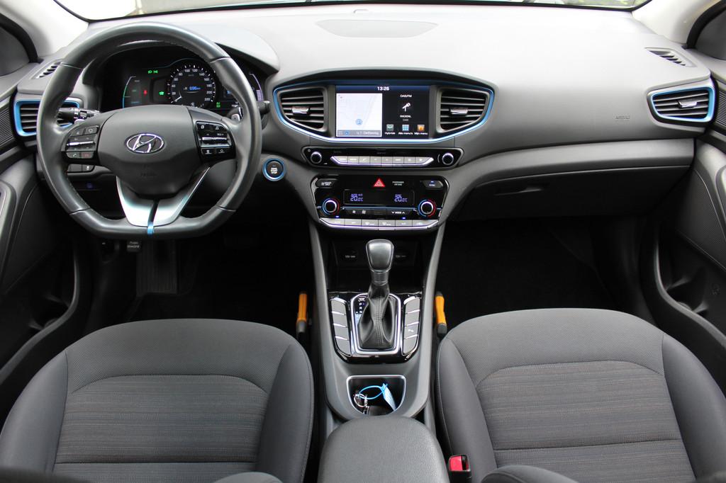 Hyundai IONIQ 1.6 GDi Comfort Incl. 12 maanden Garantie | In, Gebruikt, Met garantie (alle), Automatische klimaatregeling, Origineel Nederlands