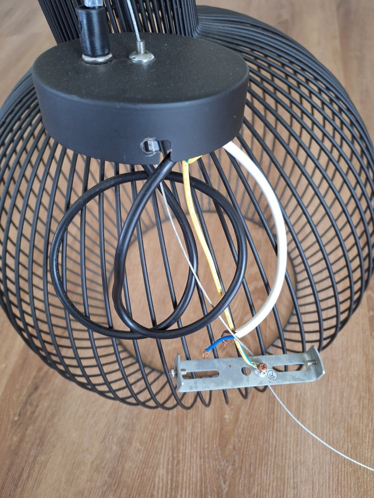 Hanglamp zwart metaal, Ophalen, Zo goed als nieuw, Metaal, E27 (groot)