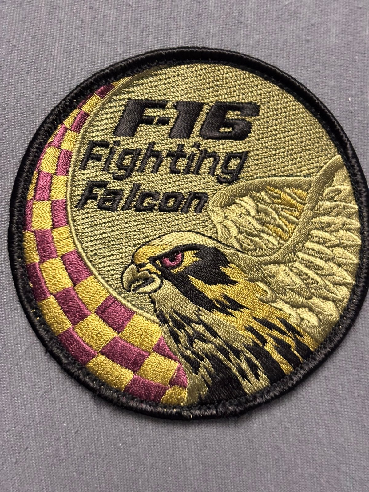 Swirl Brabant F-16 fighting falcon, Verzamelen, Militaria | Algemeen, Verzenden, Luchtmacht, Nederland, Embleem of Badge