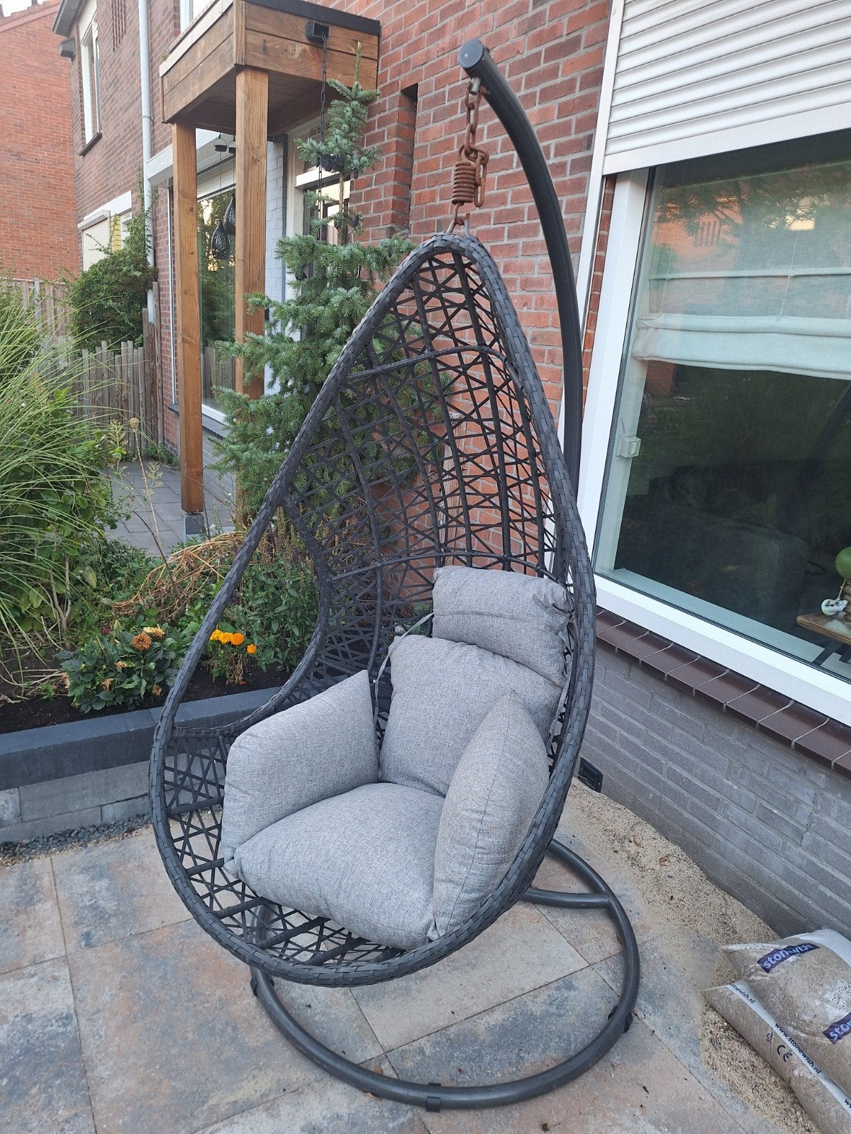 Comfortabele hangstoel met kussen - Gebruikt, Ophalen