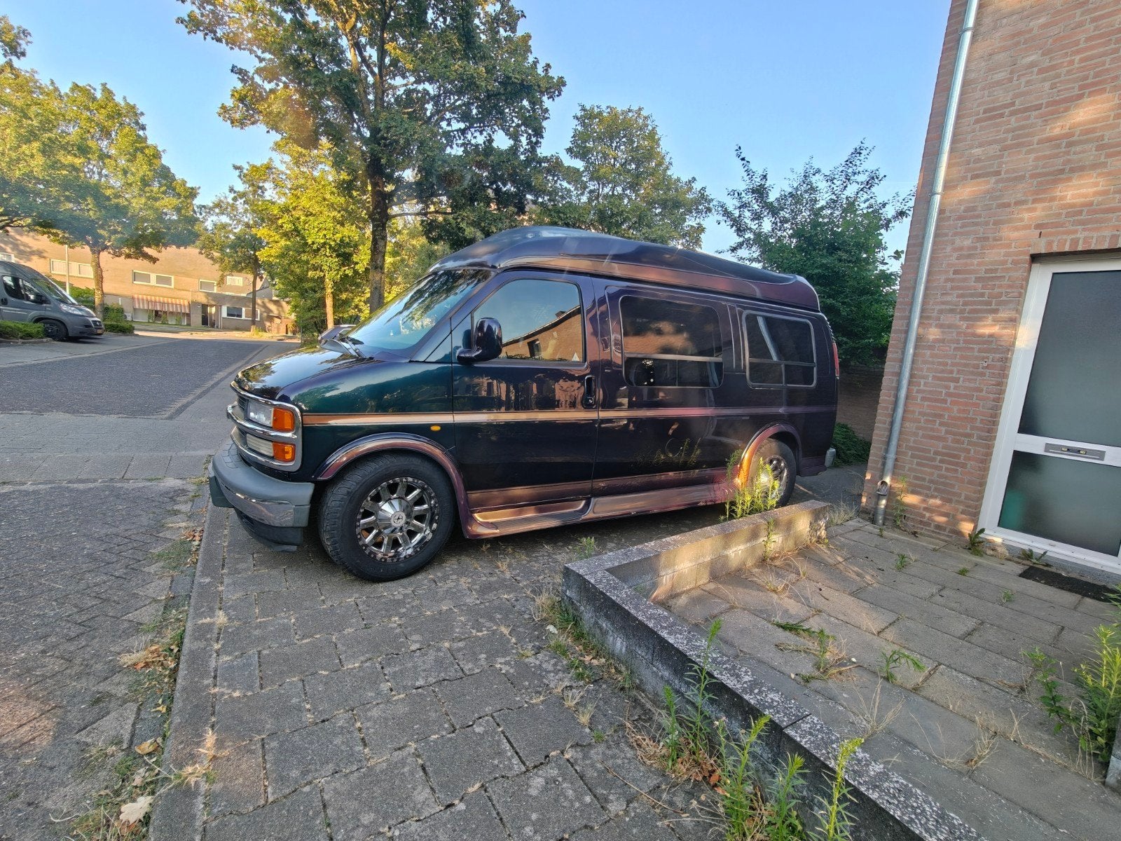 Caravans And Camping Chevrolet