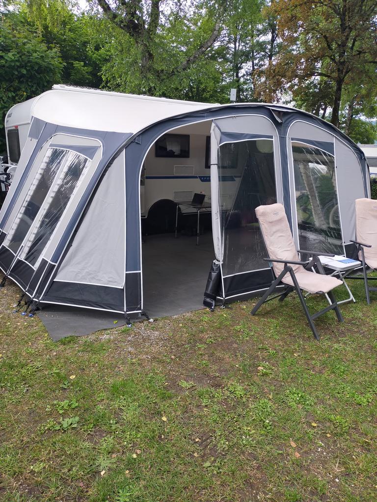 Te koop  voortent Unico Milaan, Ophalen, Zo goed als nieuw