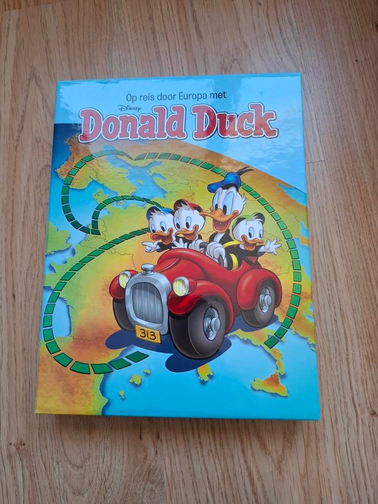 Donald Duck collectie - Op reis door Europa met Donald Duck, Boeken, Meerdere stripboeken, Ophalen of Verzenden, Zo goed als nieuw