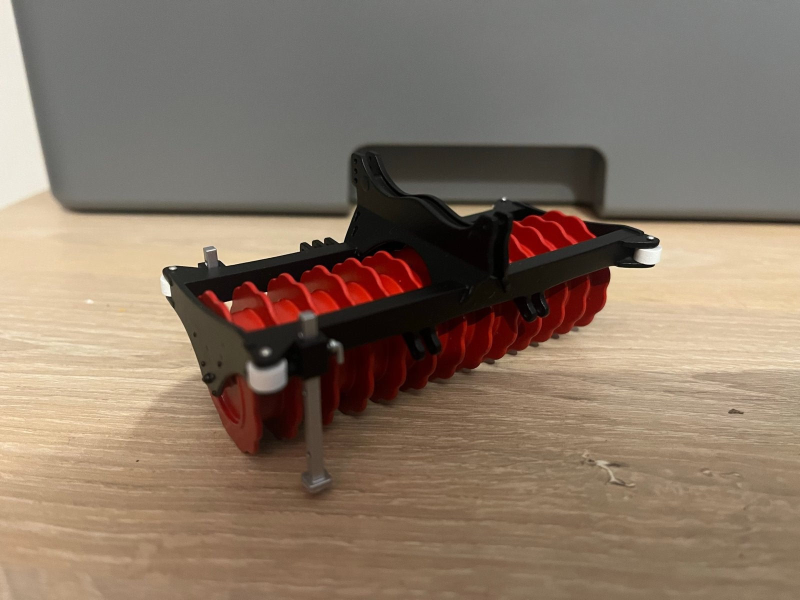 Aandrukwals 1:32 - Gedetailleerd Landbouw Miniatuur, Hobby en Vrije tijd, Ophalen of Verzenden, Gebruikt, Tractor of Landbouw