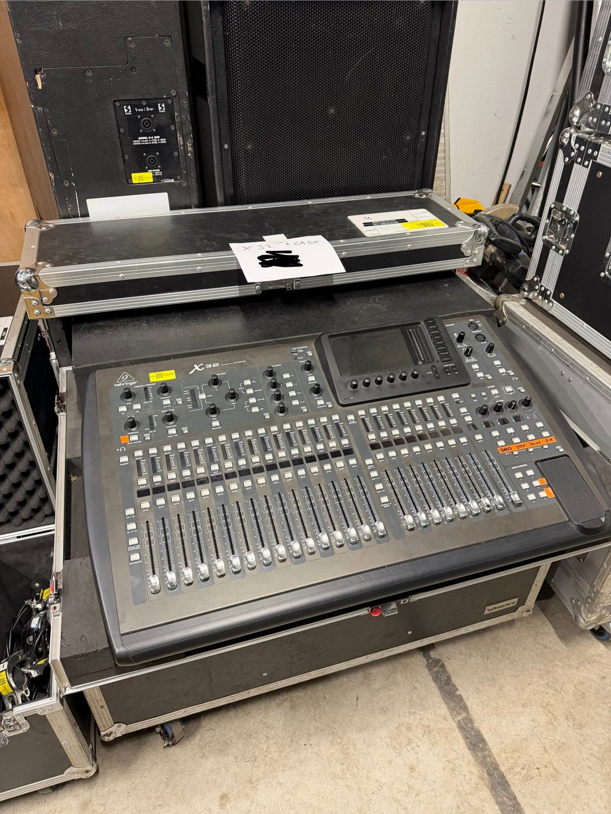 Behringer x32 met gator case, Ophalen, Gebruikt, 20 kanalen of meer