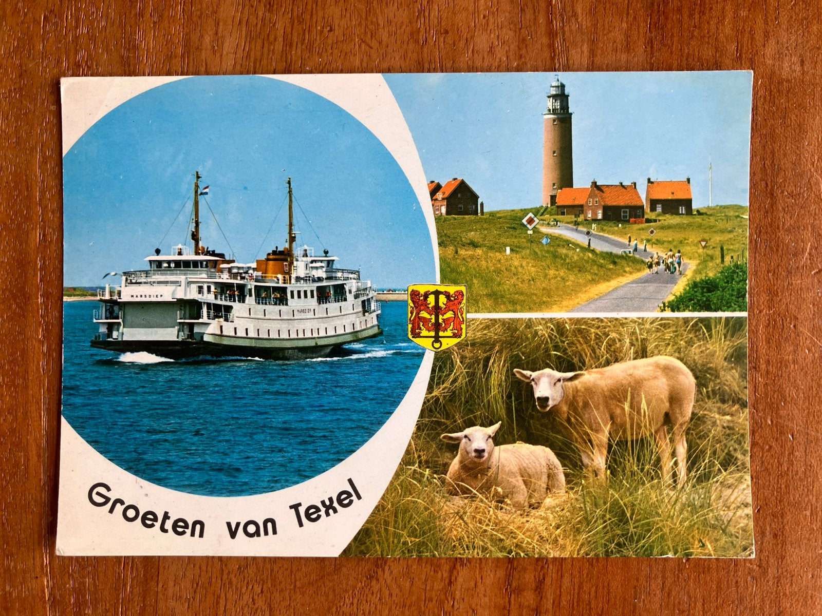 Groeten van Texel - Veerboot, Vuurtoren, Schapen, Ophalen of Verzenden, 1960 tot 1980, Gelopen, Waddeneilanden