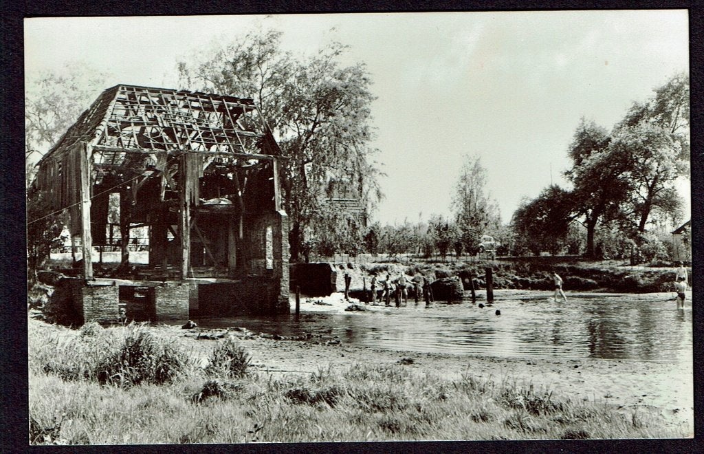 Waalre -1970 -,,De volmolen" oude molen - cafe - camping, Ophalen of Verzenden, 1960 tot 1980, Ongelopen, Noord-Brabant
