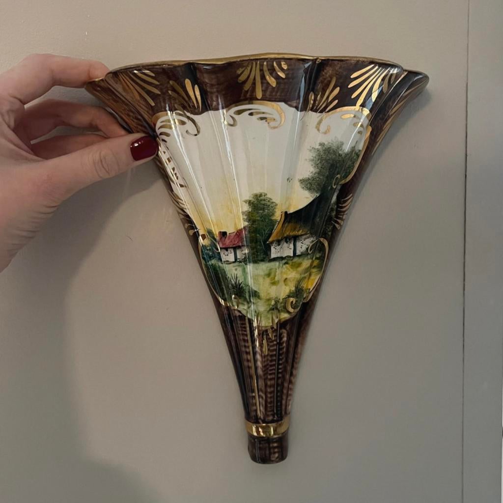 Keramische wand vaas Belgisch aardewerk - Victoriaanse stijl, Antiek en Kunst, Ophalen of Verzenden