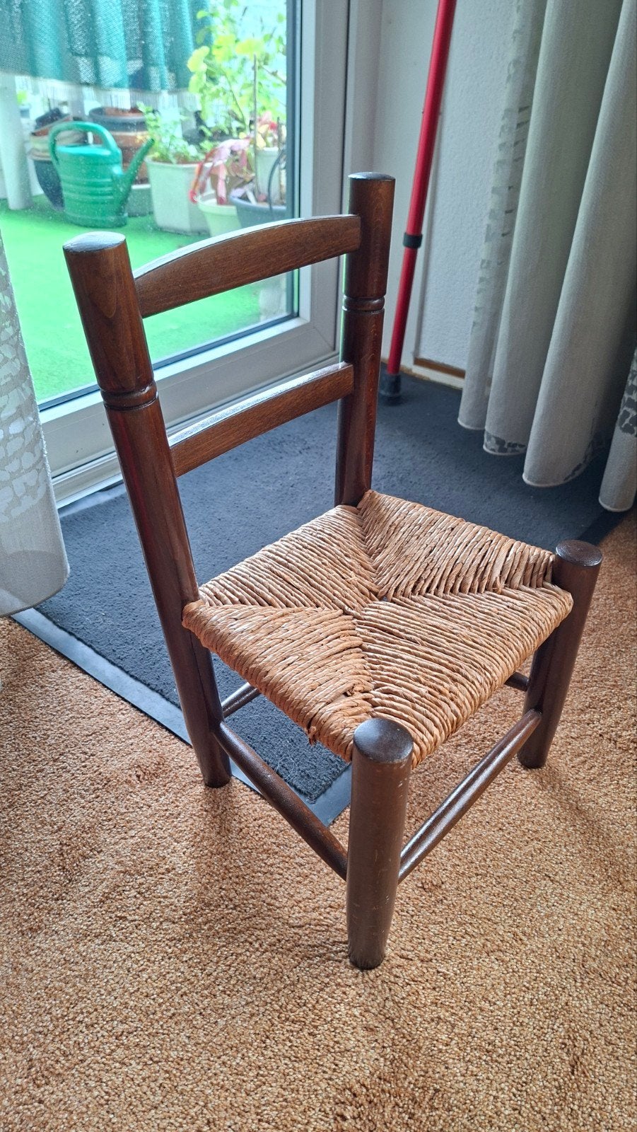 Vintage Poppenstoel / Kinderstoel met rieten zitting, Ophalen, Gebruikt, Stoel