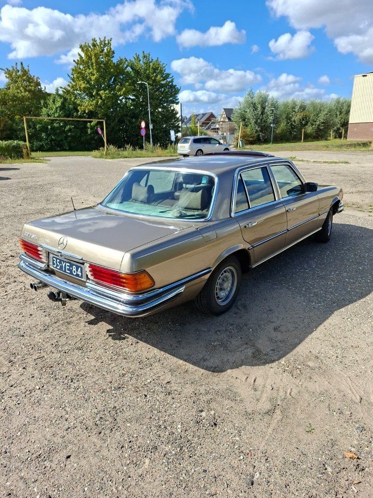 Mercedes-Benz Mercedes W116  280S   1974 Goud / Bruin, Auto's, Automaat, 1644 kg, Bruin, Particulier