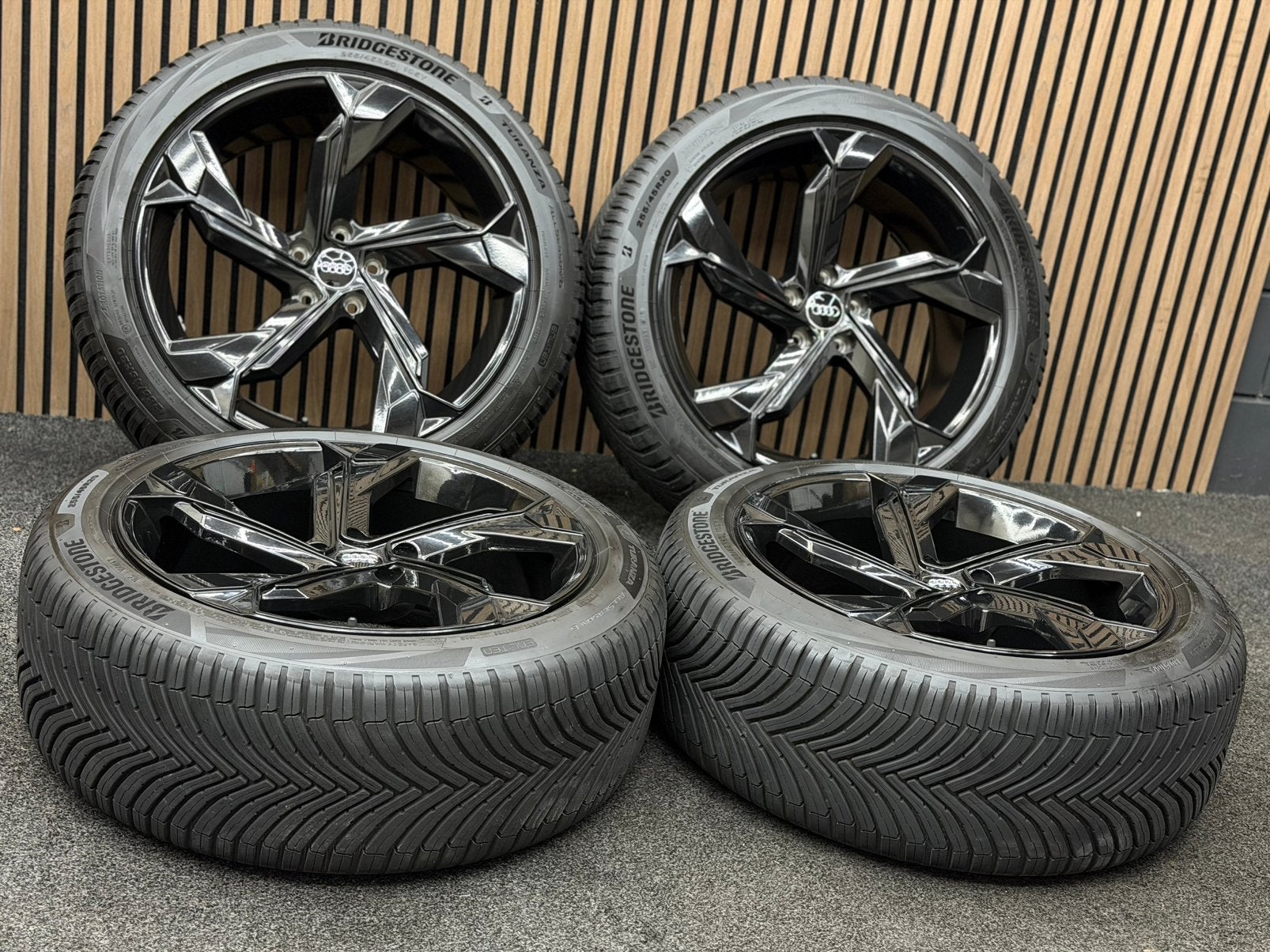 20 inch Audi Q5 SQ5 5x112 ET35 Bridgestone All Season, Ophalen, 255 mm, ., Banden en Velgen