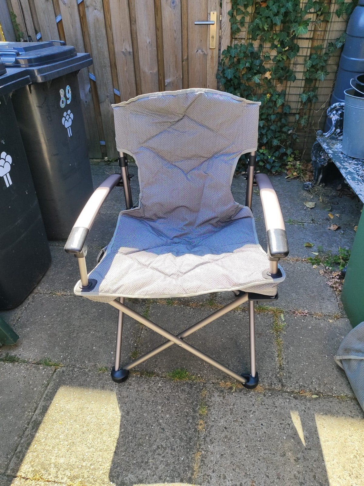 Karperstoel, Caravans en Kamperen, Ophalen, Zo goed als nieuw
