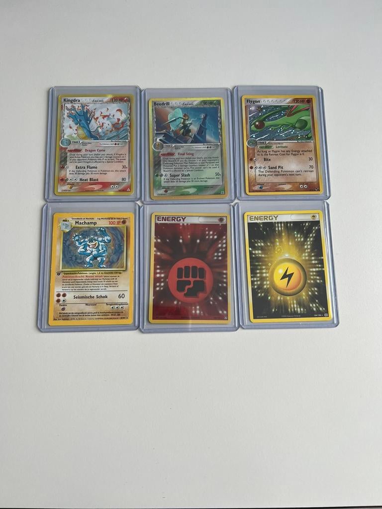 Verschillende oude pokemon kaarten, Hobby en Vrije tijd, Verzamelkaartspellen | Pokémon, Ophalen of Verzenden, Zo goed als nieuw