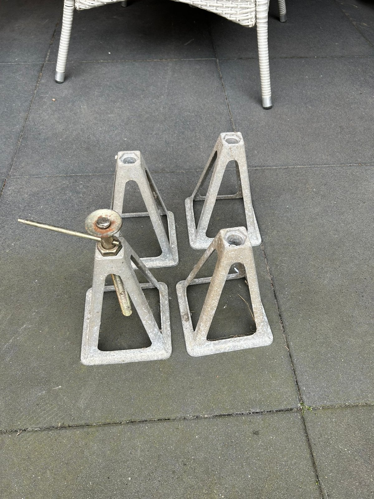 Caravan steunen, Caravans en Kamperen, Caravan accessoires, Ophalen, Zo goed als nieuw