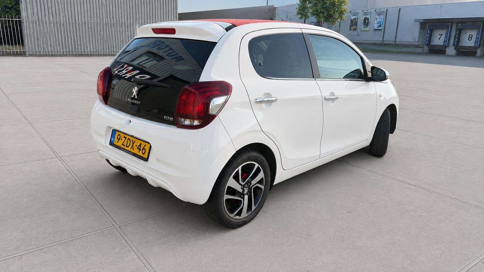 Peugeot 108 1.0 e-VTi Première Top Airco/Cam Nieuw koppelin, Voorwielaandrijving, Euro 5, Gebruikt, 31 €/maand