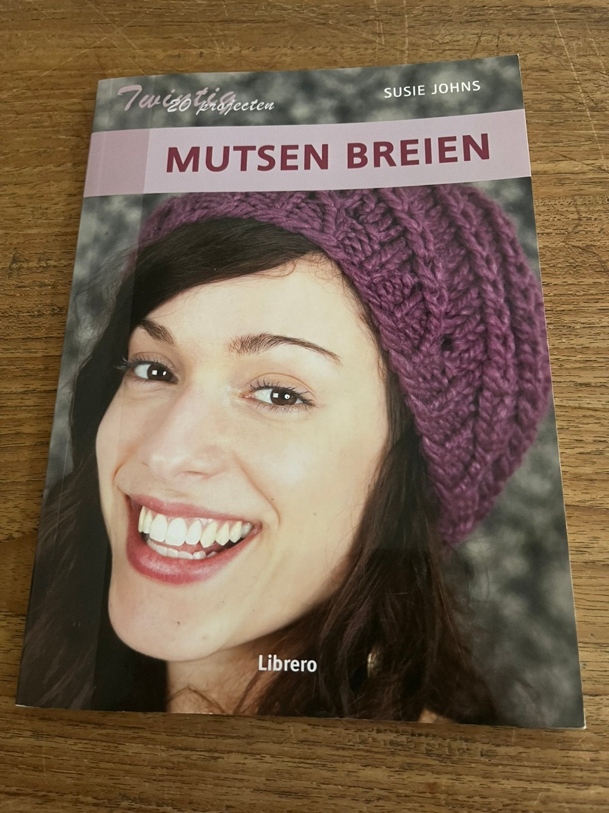 Mutsen breien, Ophalen of Verzenden, Zo goed als nieuw, Breien, Patroon of Boek
