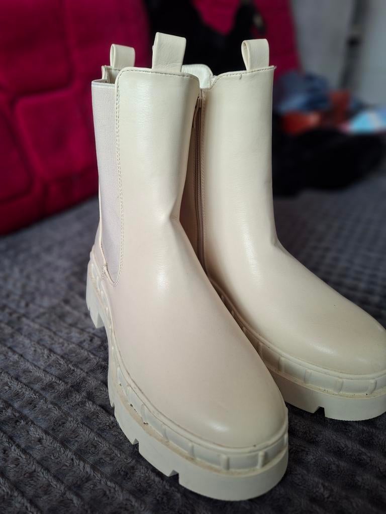Laarzen, maat 41, Kleding | Dames, Schoenen, Ophalen of Verzenden, Nieuw, Zwart, Hoge laarzen