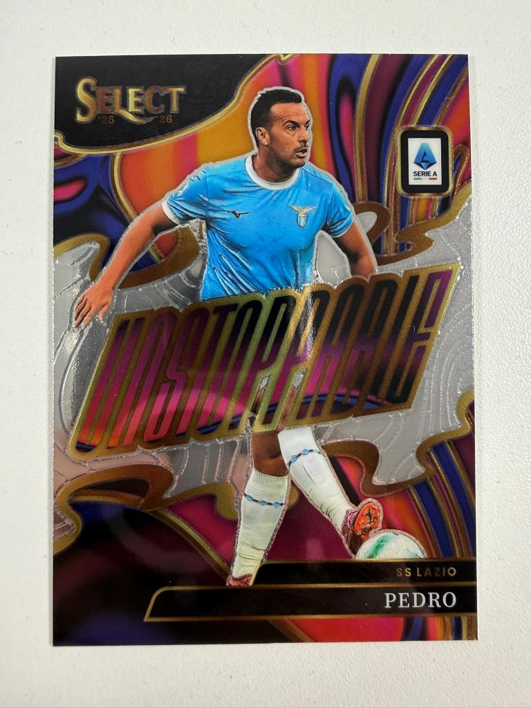 7 Pedri Unstoppable Select Serie A 2025-26, Ophalen of Verzenden, Nieuw, Buitenlandse clubs, Poster, Plaatje of Sticker