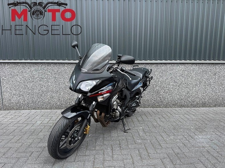Honda CBF600S ABS (bj 2012), Capronilan 1
1119 NN  Schiphol-Rijk, NL, Cco@honda-eu.com, HONDA MOTOR EUROPE, Bedrijf