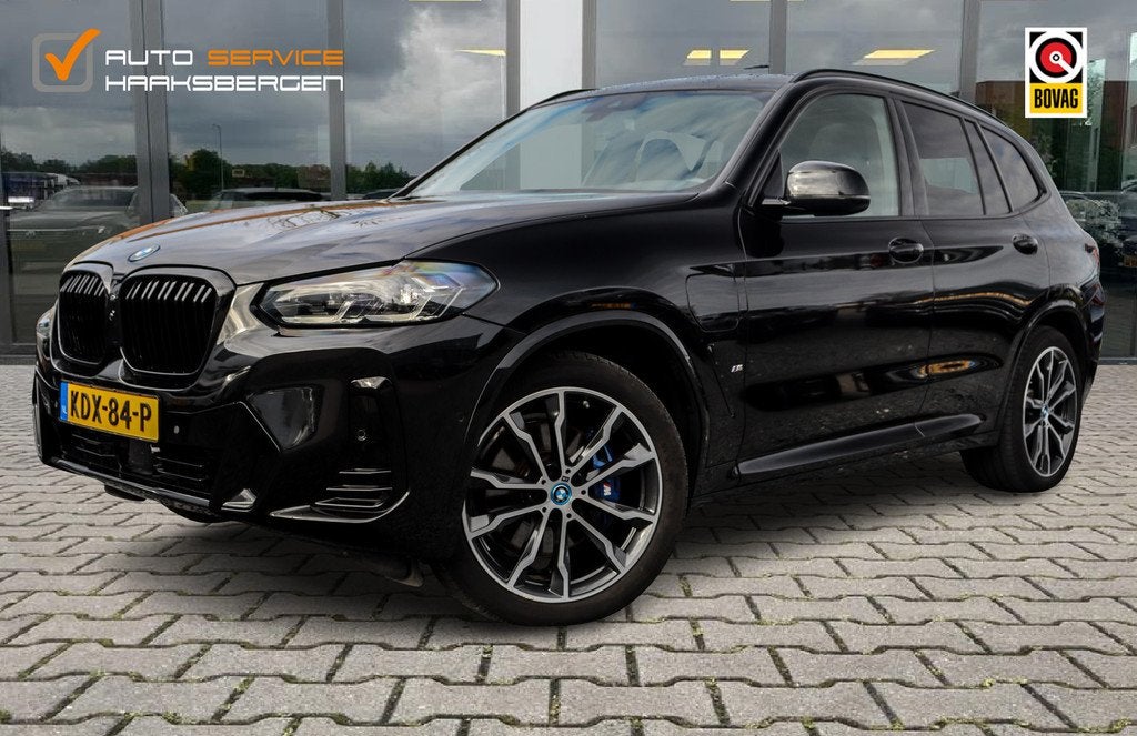 BMW X3 xDrive30e M-Sport | M Stoelen | Pano | Camera |, Auto's, 1998 cc, Gebruikt, 2000 kg, Zwart