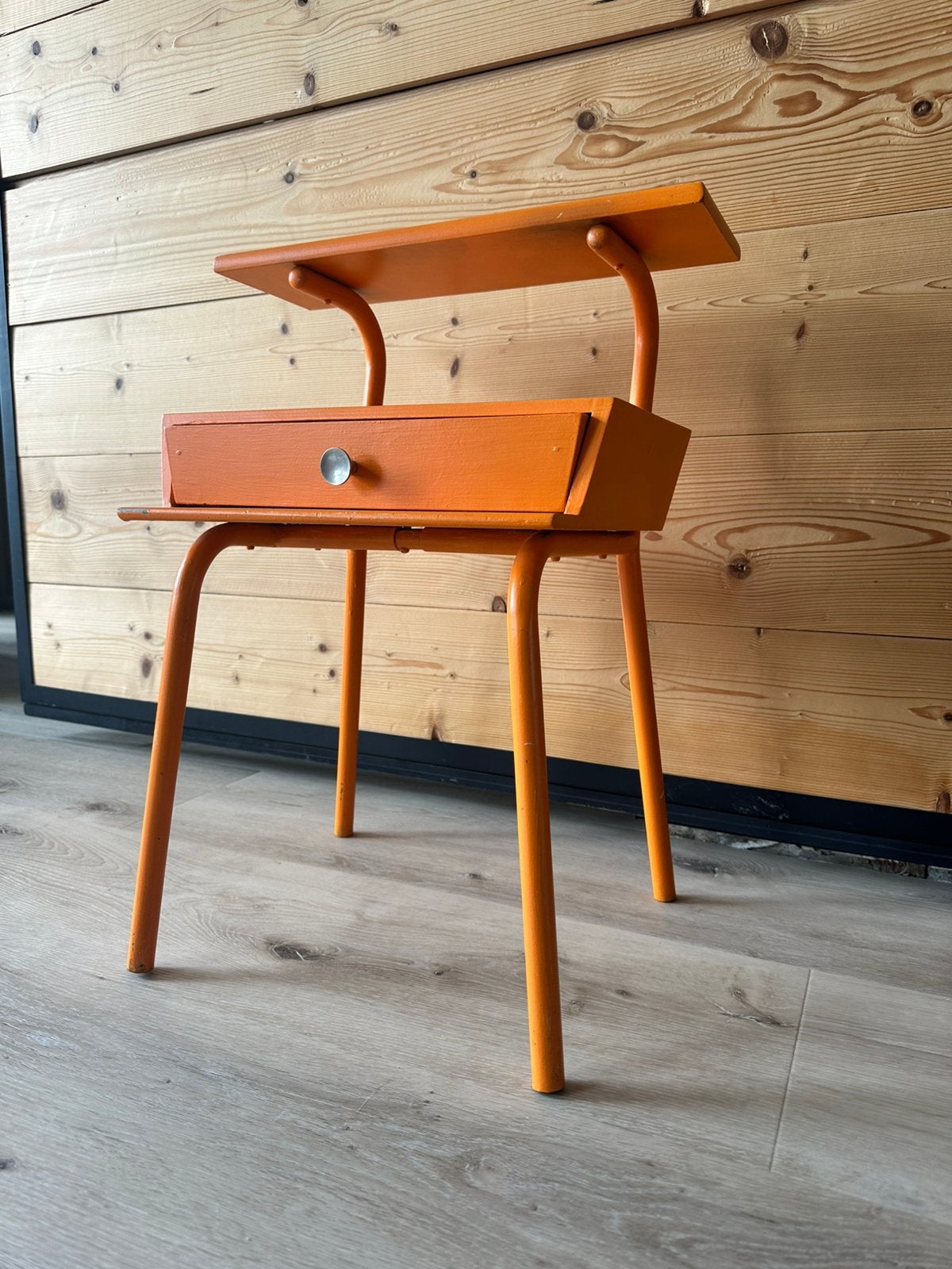 Wim Rietveld : Auping jaren 50 nachtkastje / bijzettafel, Ophalen, Zo goed als nieuw, Minder dan 45 cm