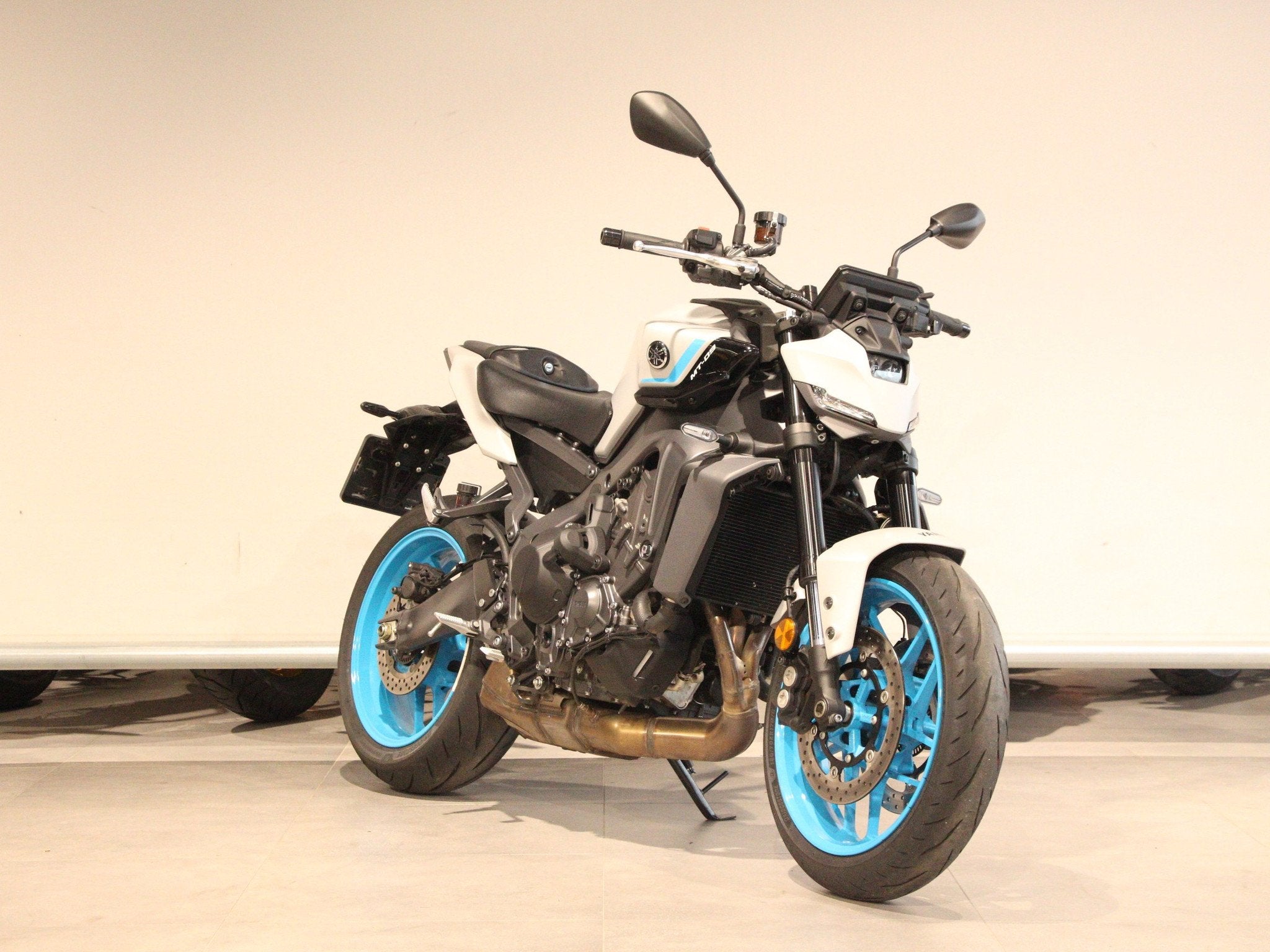 Yamaha MT-09 Y-AMT (bj 2025), Klantenservice@yamaha-motor.nl, Meer dan 35 kW, Koolhovenlaan 101
1119 NC  Schiphol-Rijk, NL, Naked bike