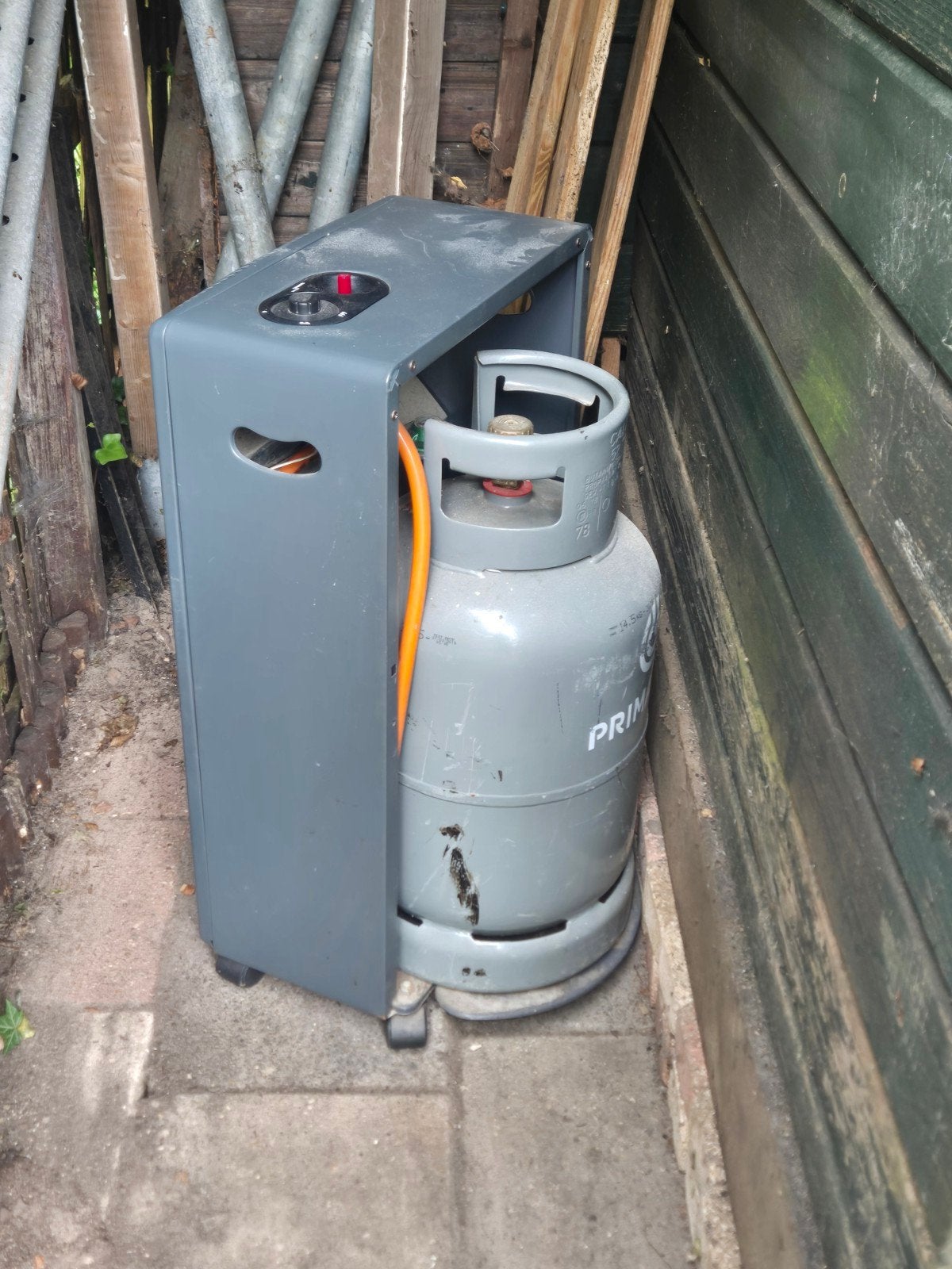 Gimeg gaskachel met lege gasfles, Ophalen of Verzenden, Gebruikt, Gas, Gaskachel