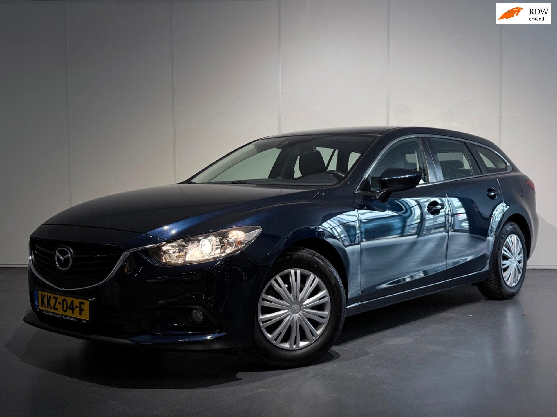 Mazda 6 Sportbreak 2.0 TS /Clima/Cruise/Stoelverw/Trekhaak/K, Auto's, Mazda, Stof, Gebruikt, 680 kg, Handgeschakeld