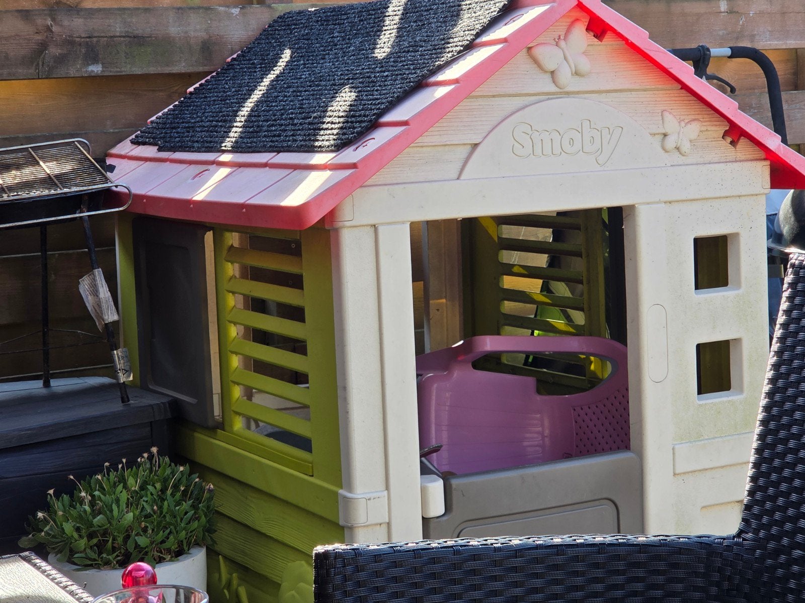 Smoby speelhuisje - Ideaal voor opslag of speelplezier, Ophalen, Gebruikt, Kunststof