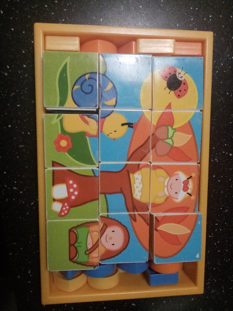 Blokken / activiteiten puzzel, Ophalen of Verzenden, 10 tot 50 stukjes, Gebruikt, 6 maanden tot 2 jaar