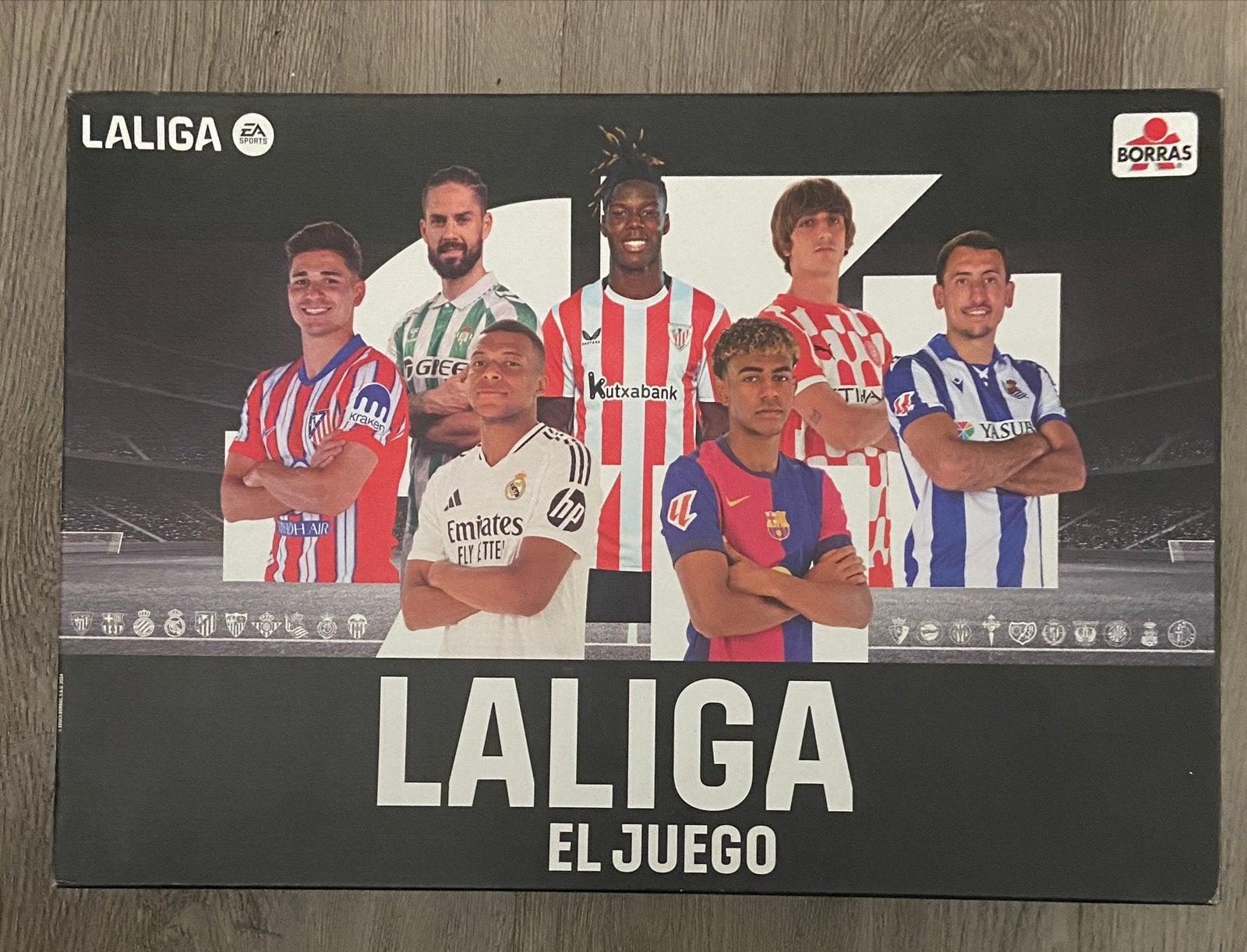 Spaanstalig bordspel: LaLiga El Juego 24/25, Drie of vier spelers, Ophalen of Verzenden, Zo goed als nieuw