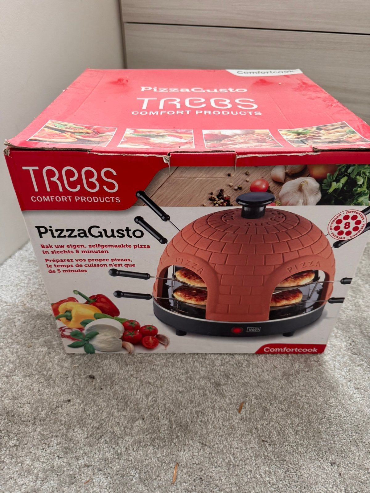Pizzarette. 8 persoons, Ophalen, Zo goed als nieuw