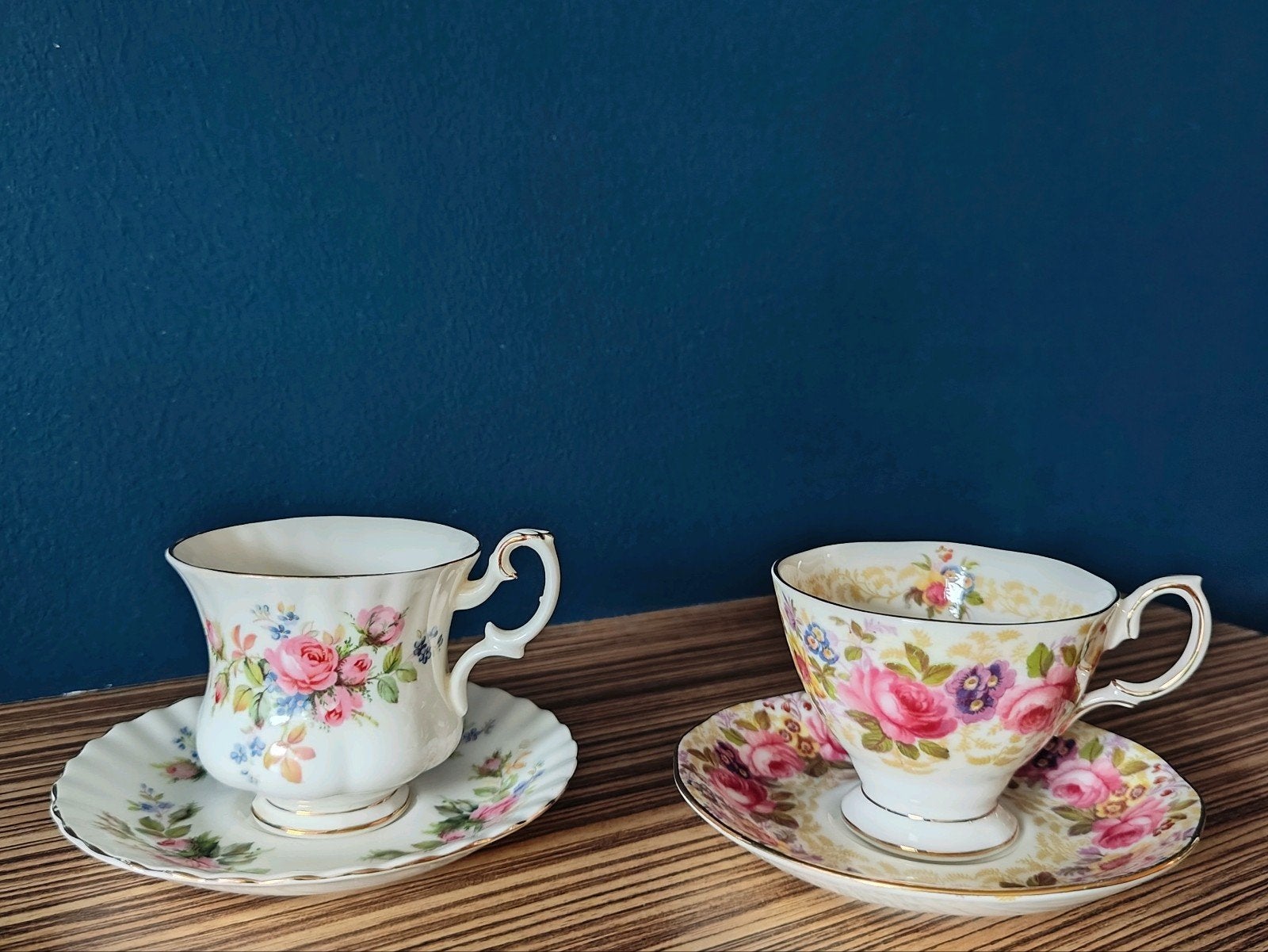 Royal Albert kopjes met schotels Serena Moss Rose, Ophalen of Verzenden