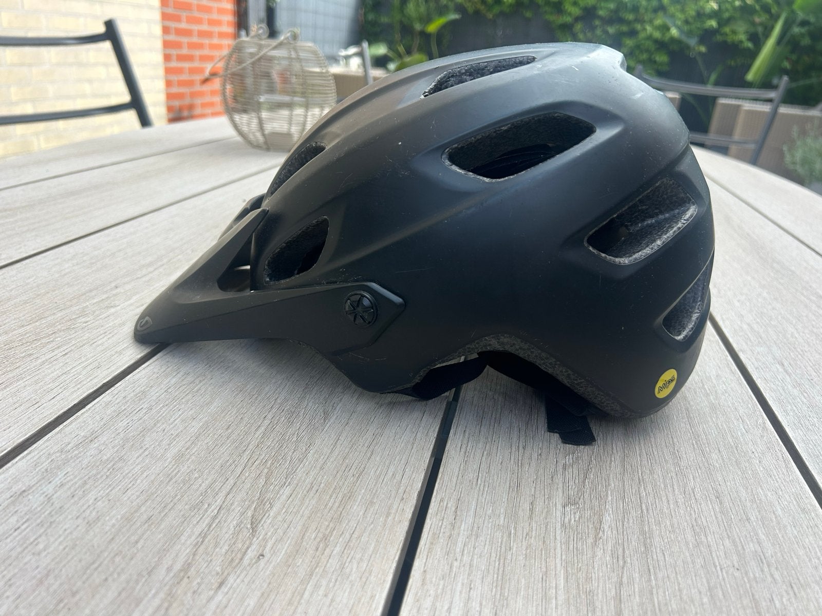 Giro MTB Fietshelm - Zwart - Maat M - gebruikt, Ophalen, Zo goed als nieuw, M, Heer of Dame
