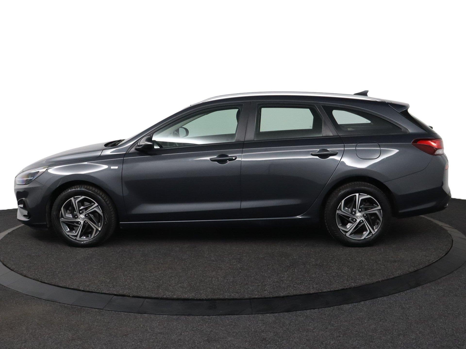 Hyundai i30 Wagon 1.0 T-GDi MHEV Comfort Smart |NAP|Camera|C, Voorwielaandrijving, Stof, Gebruikt, Euro 6