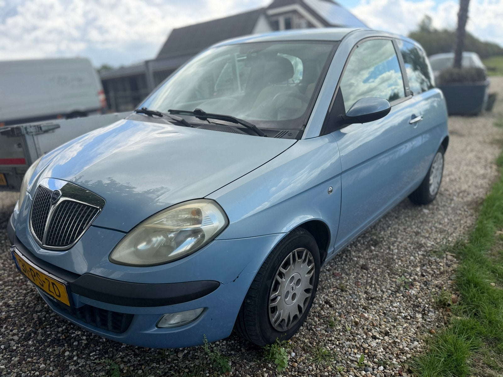 Lancia Ypsilon 1.4 16V 2004 Blauw, Voorwielaandrijving, 40 €/maand, Beige, Origineel Nederlands