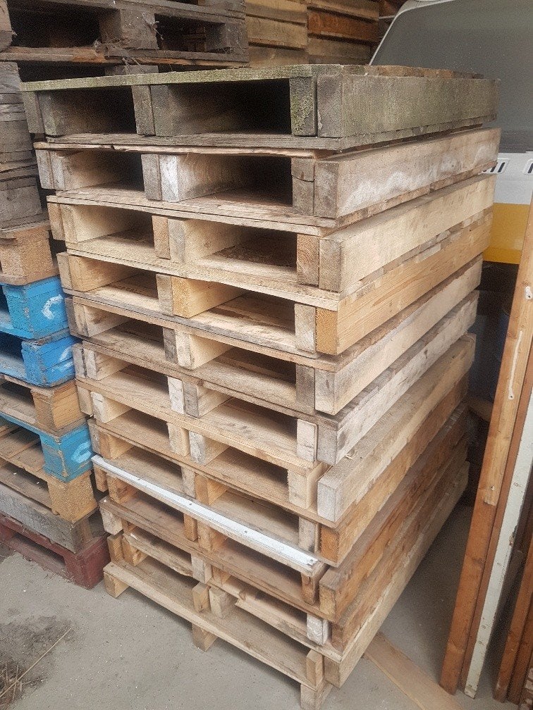 gebruikte blokpallets meerdere maten beschikbaar, Ophalen, Gebruikt