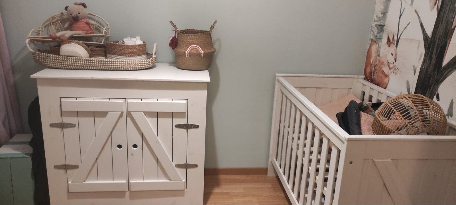 Complete kinderkamer, commode, kledingkast en ledikant wit, Kinderen en Baby's, Kinderkamer | Complete kinderkamers, Ophalen, Gebruikt