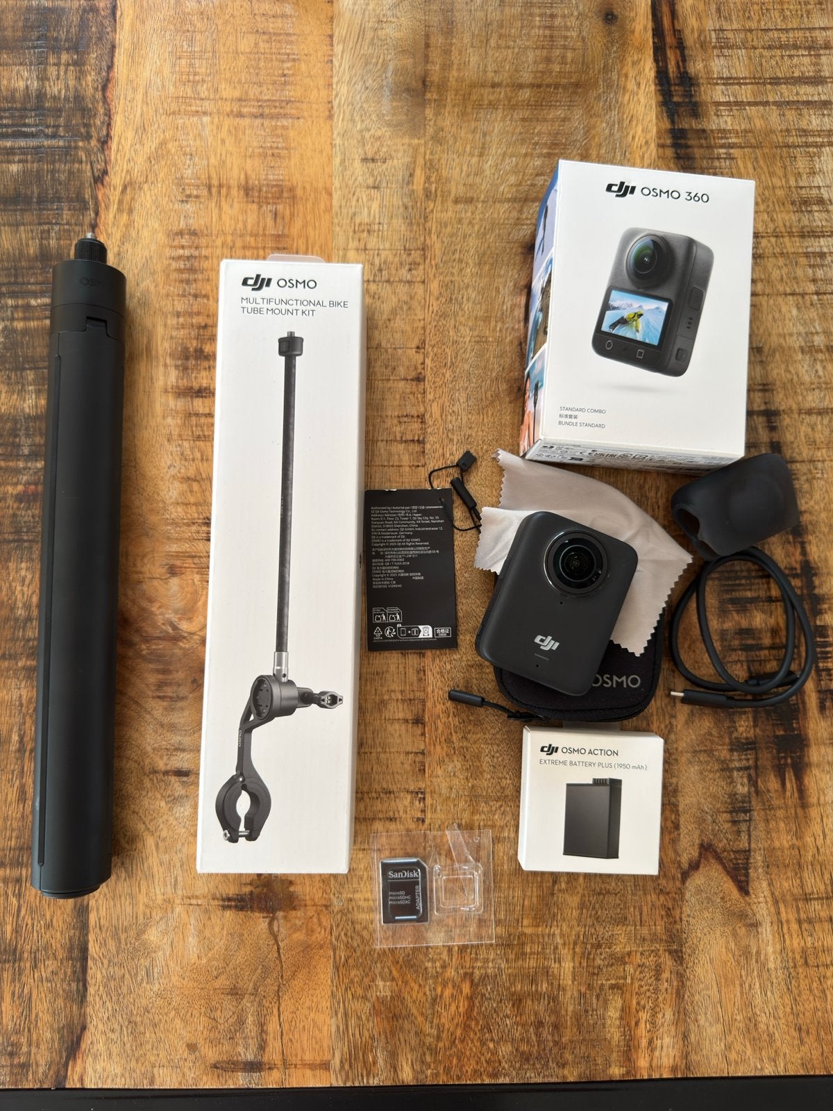 Complete DJI Osmo 360 Camera Set - Zo goed als nieuw, Audio, Tv en Foto, Actiecamera's, Ophalen of Verzenden, Zo goed als nieuw