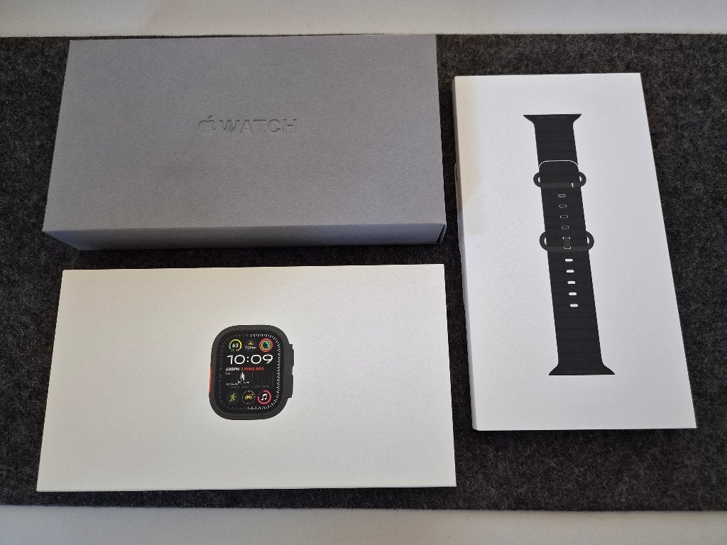 Apple Watch Ultra 2 - Zo goed als nieuw, Ophalen, Afstand, Zwart, IOS
